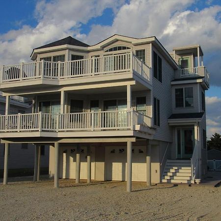 Surf City Ocean Block House With Views Of The Oceanヴィラ エクステリア 写真